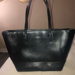 Black Kate spade purse